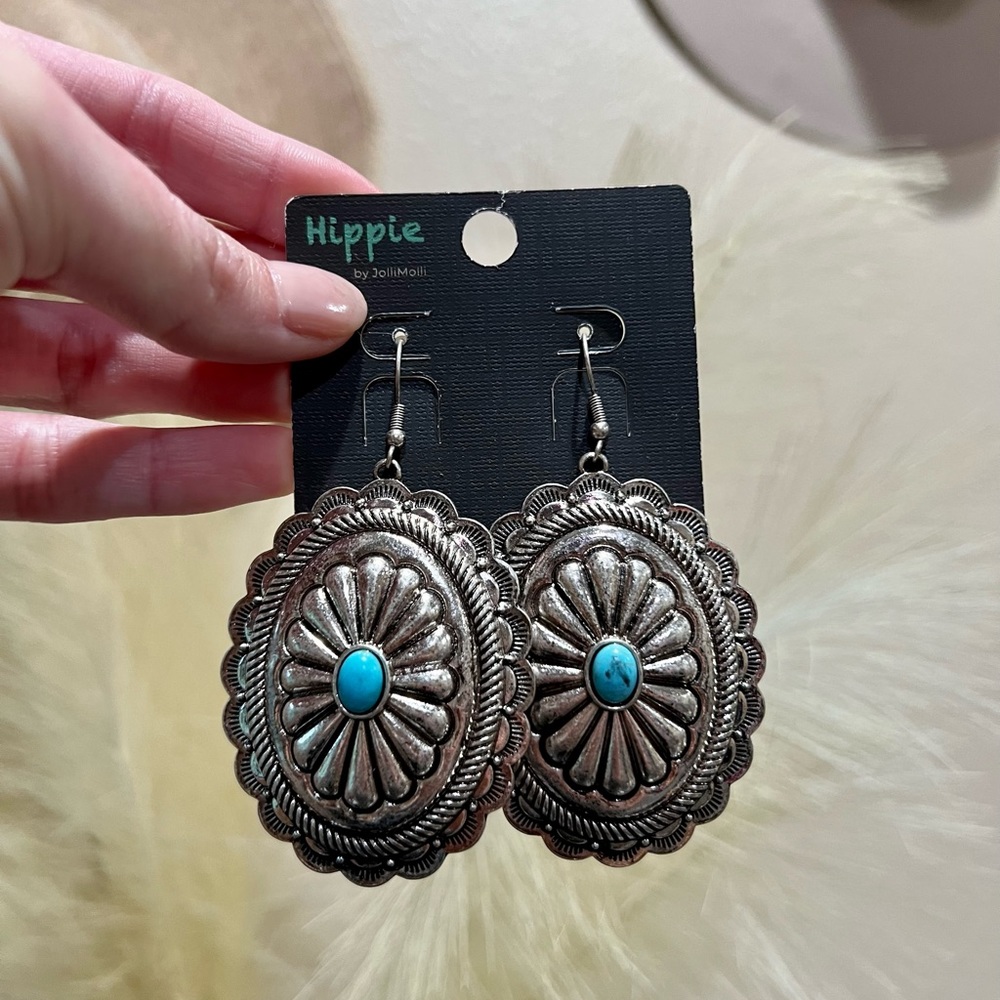 Turquoise and Silvertone concho earrings